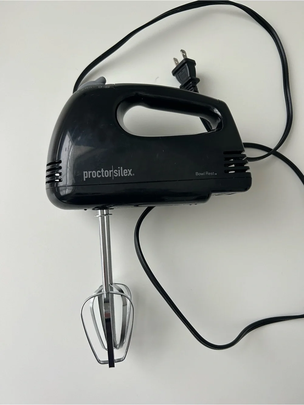 Proctor Silex Easy Mix 5-Speed Electric Hand Mixer with Bowl Rest